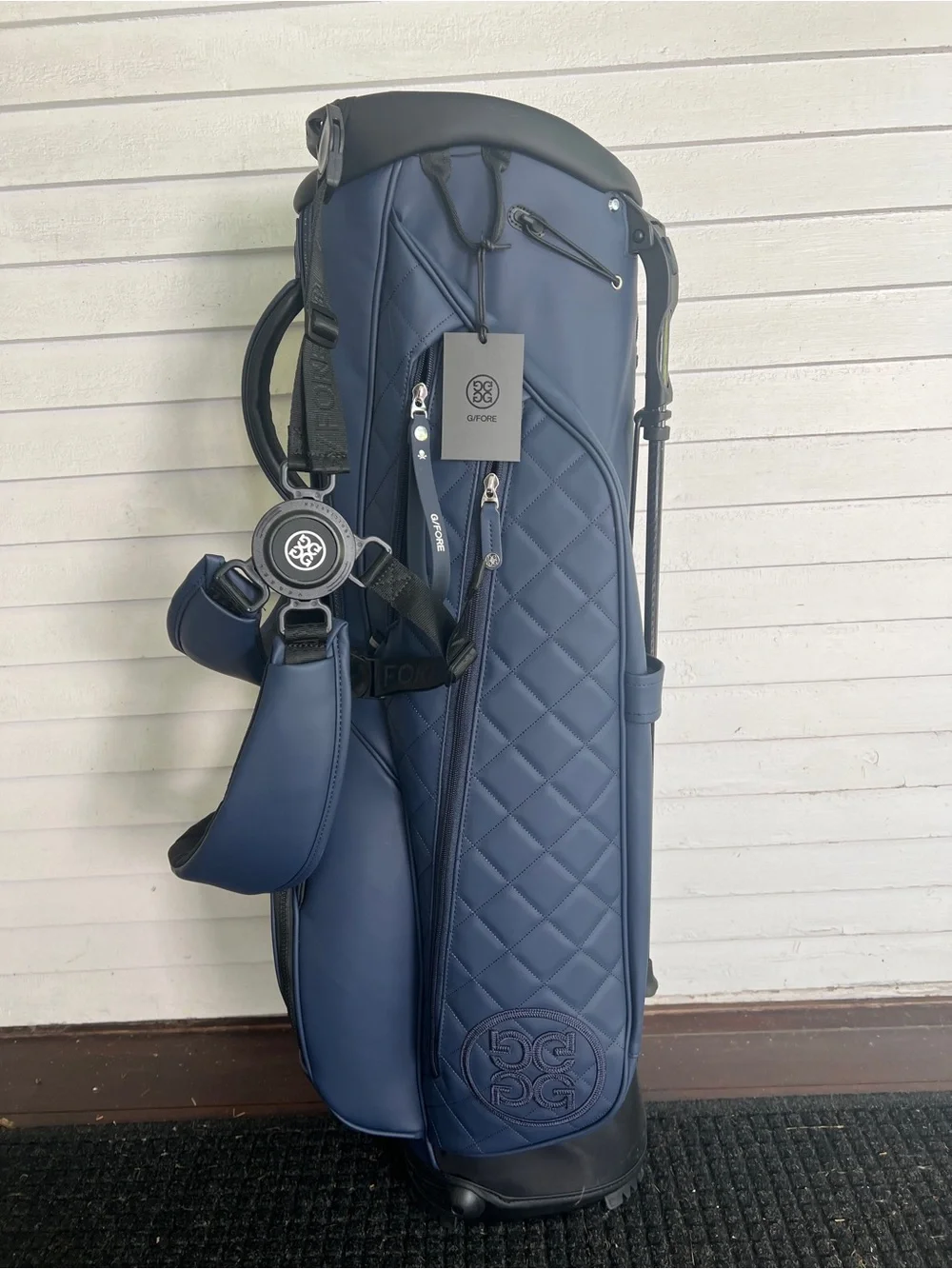 G-Fore NWT NavyGolf Bag with Padded Dual Straps and logo.